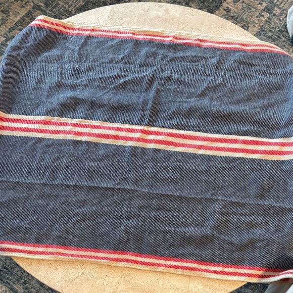 Ann Taylor LOFT infinity wrap Blue and Red Striped Scarf NWT - Picture 5 of 6